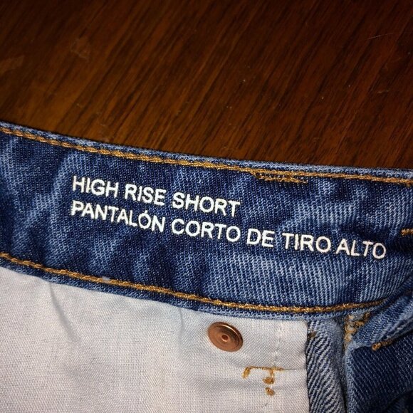 Wild Fable Women Size 4 Blue Distressed Cut Off Button Fly High Rise Jean Shorts - Picture 10 of 11